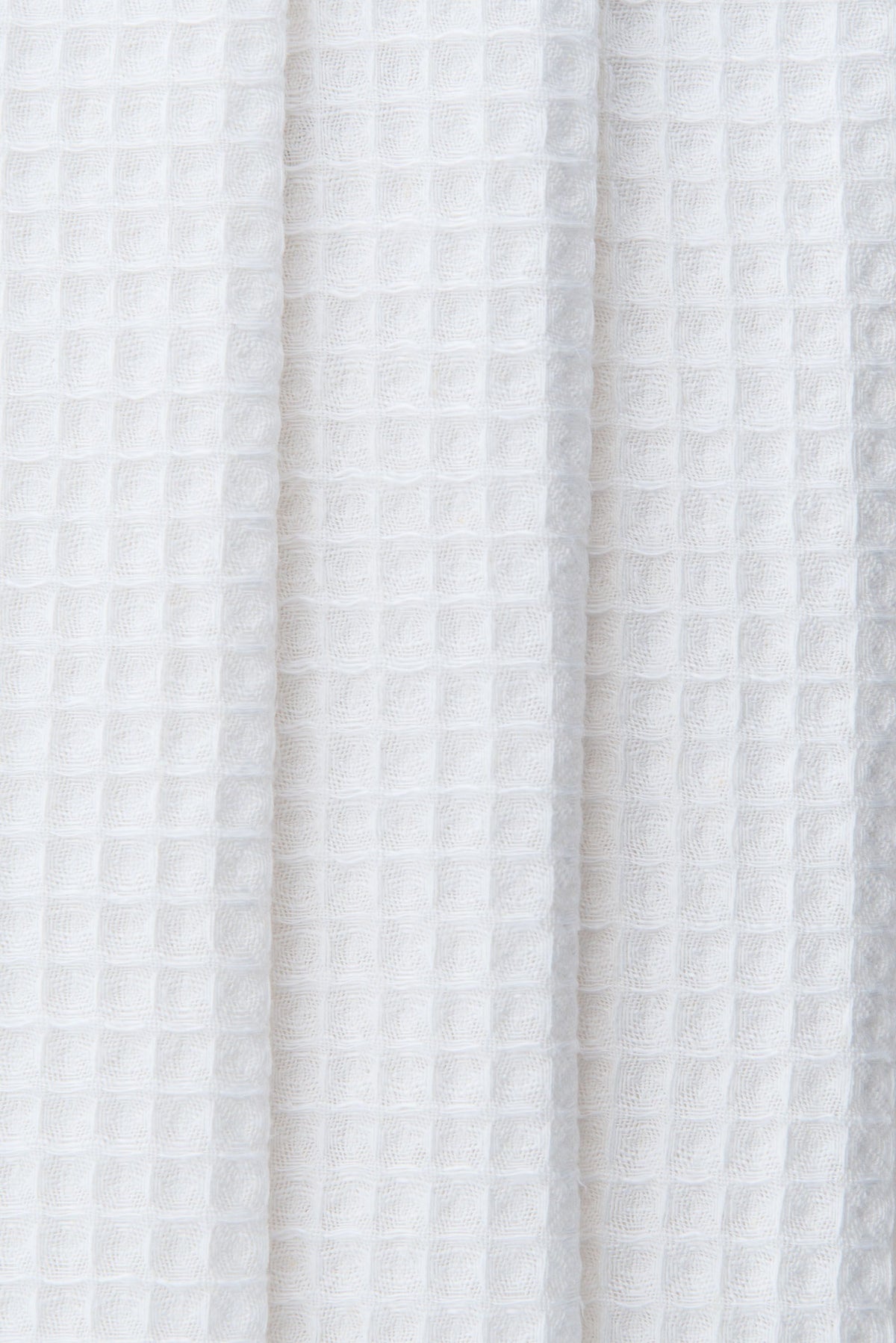 Shape White 1331710-01