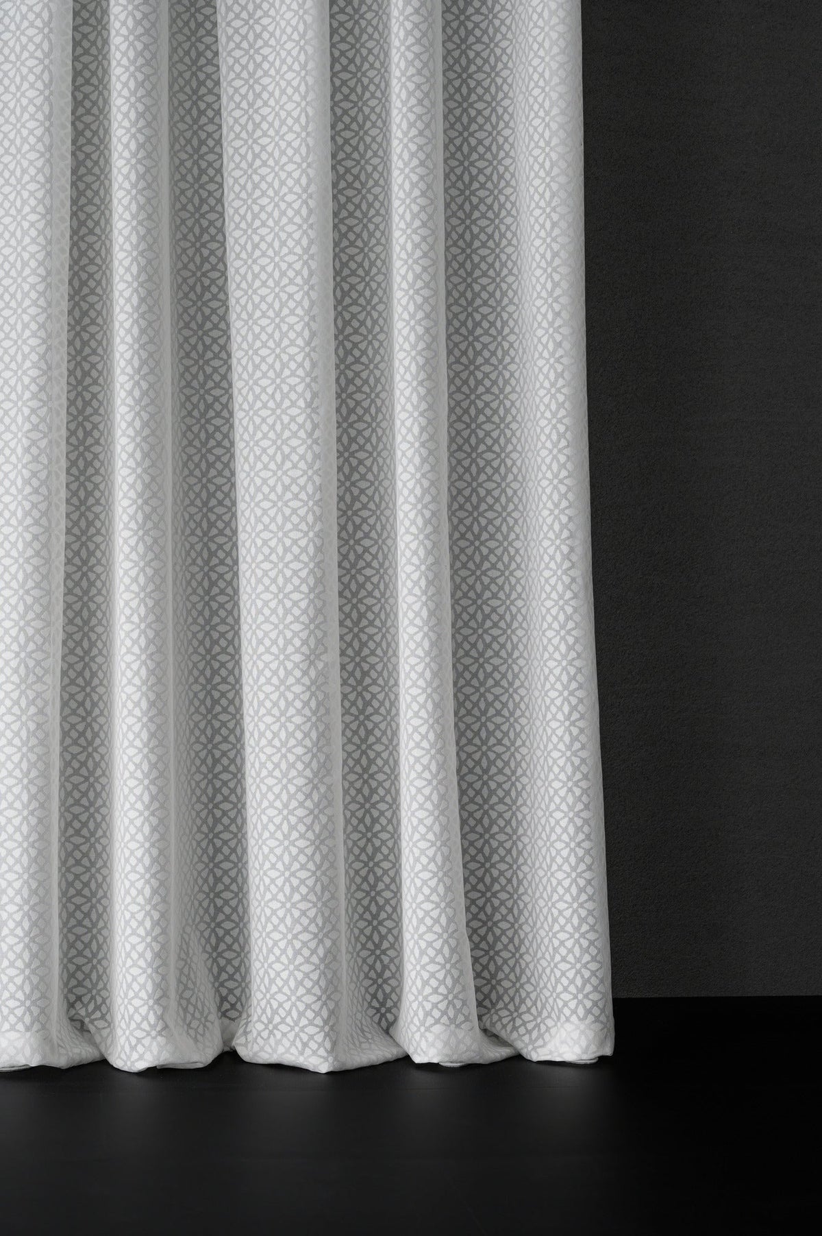 Appear Off White 4361470-01