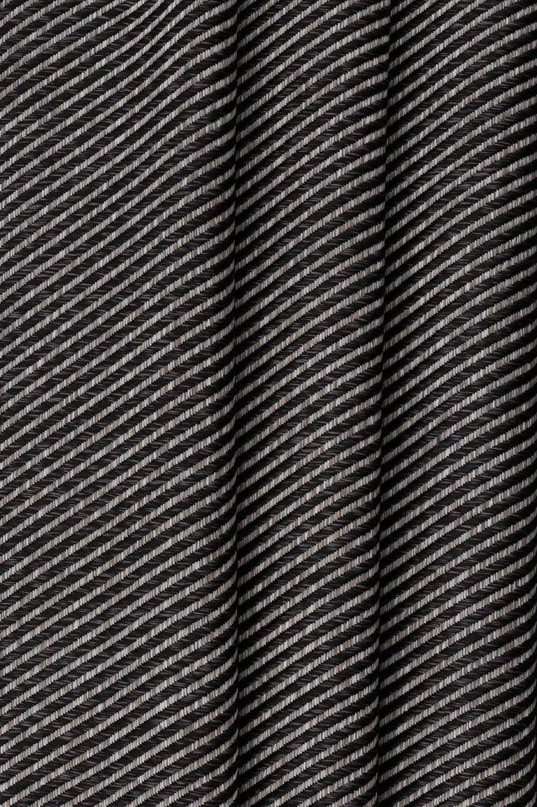 Along Black 4521726-01