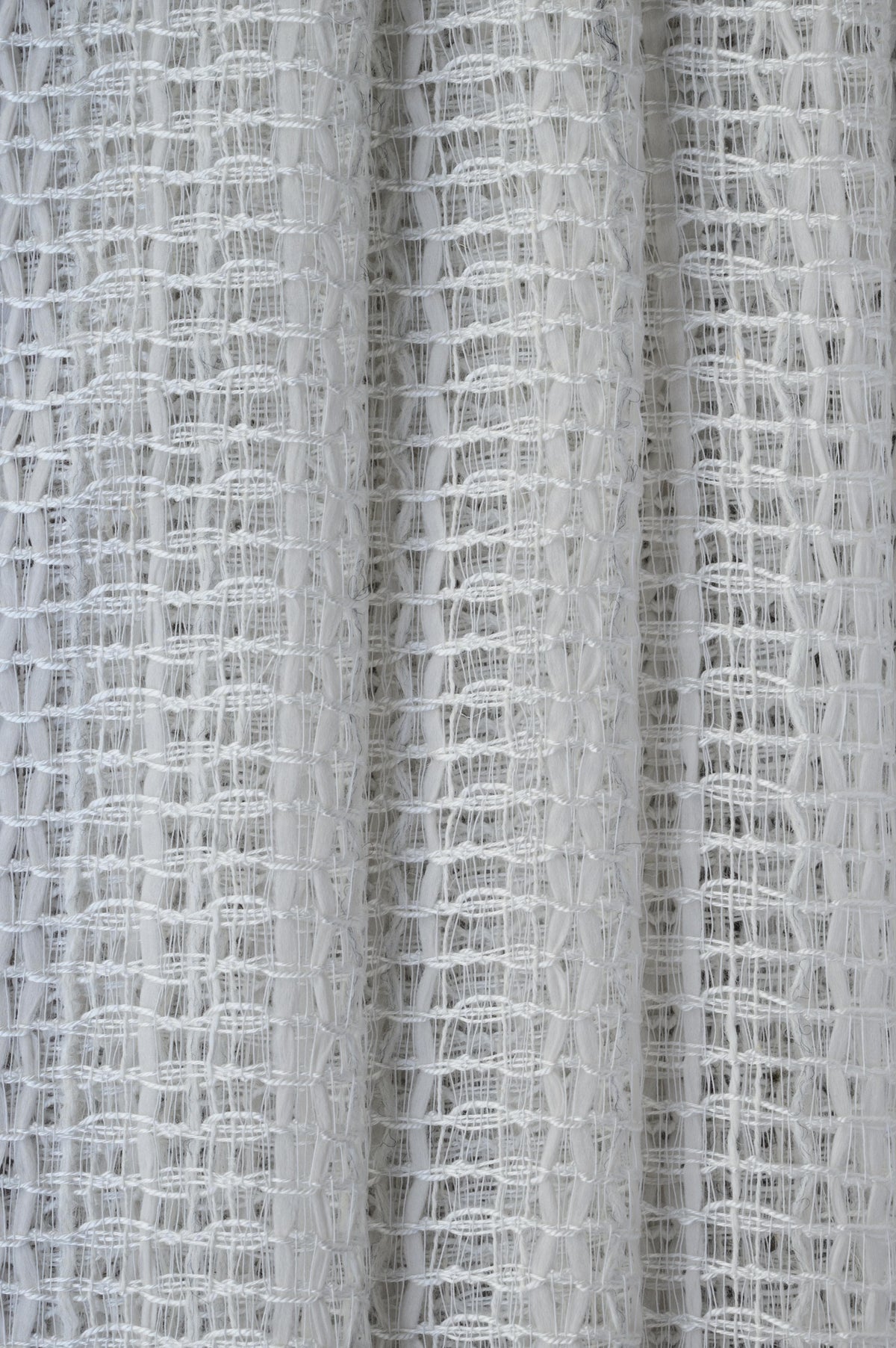 extend white 6458710-01