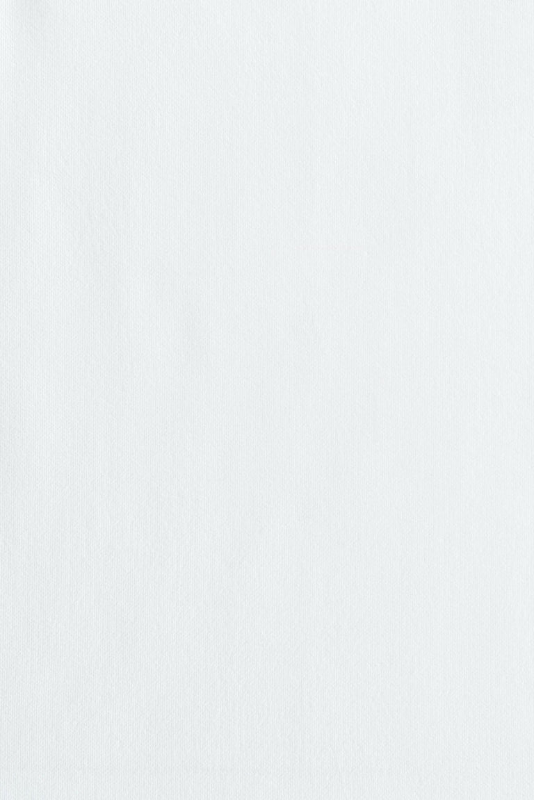 Benefit White 8202610-01