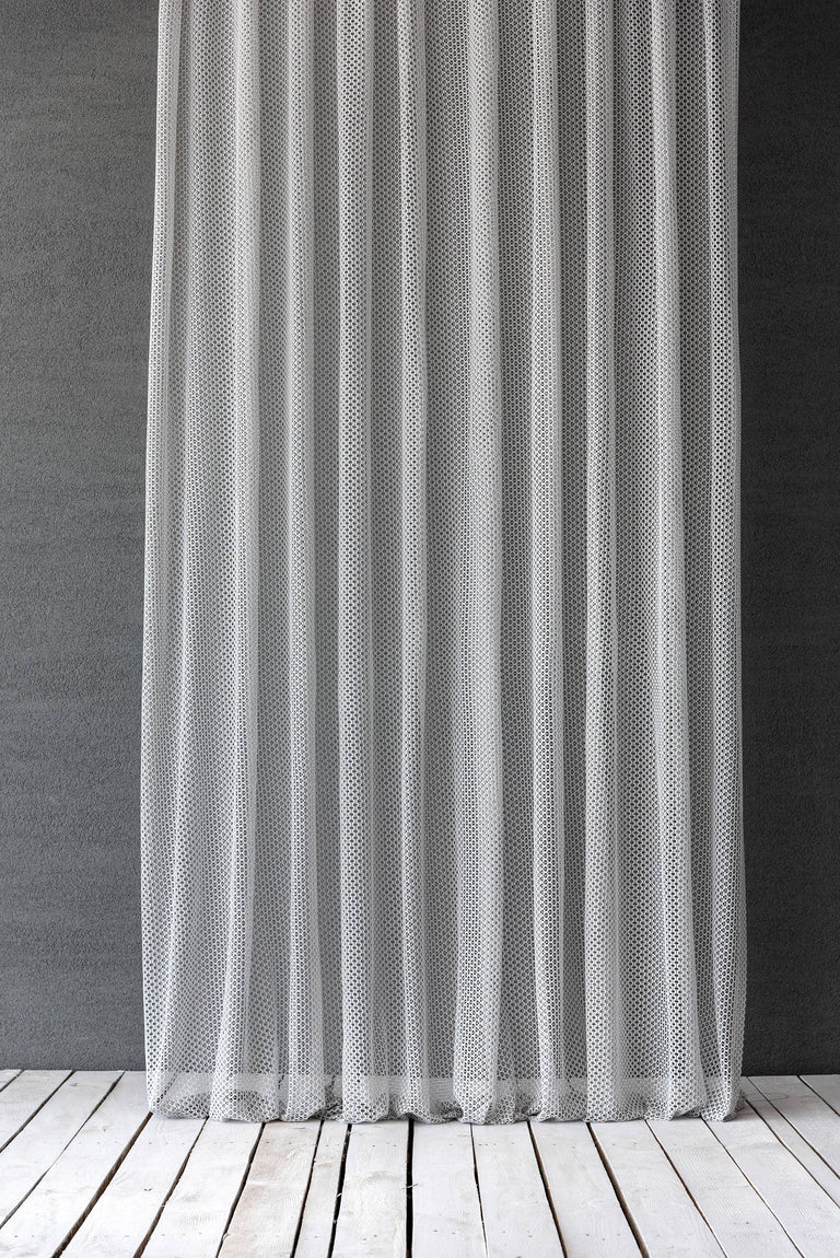 Selected L.Grey 9005864-01